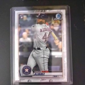 2-2020 BOWMAN CHROME #25 YORDAN ALVAREZ ROOKIE CARD HOUSTON ASTROS BASEBALL MLB￼